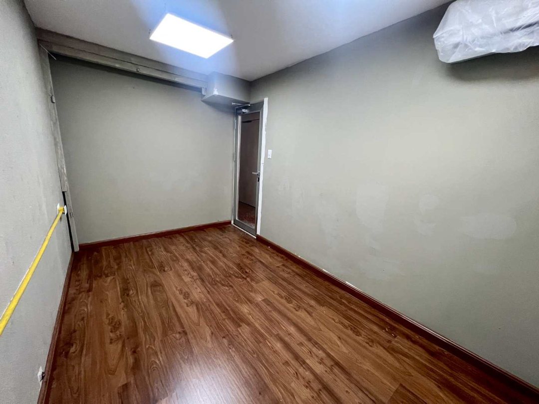 Local comercial en Mirador Sur, foto 4
