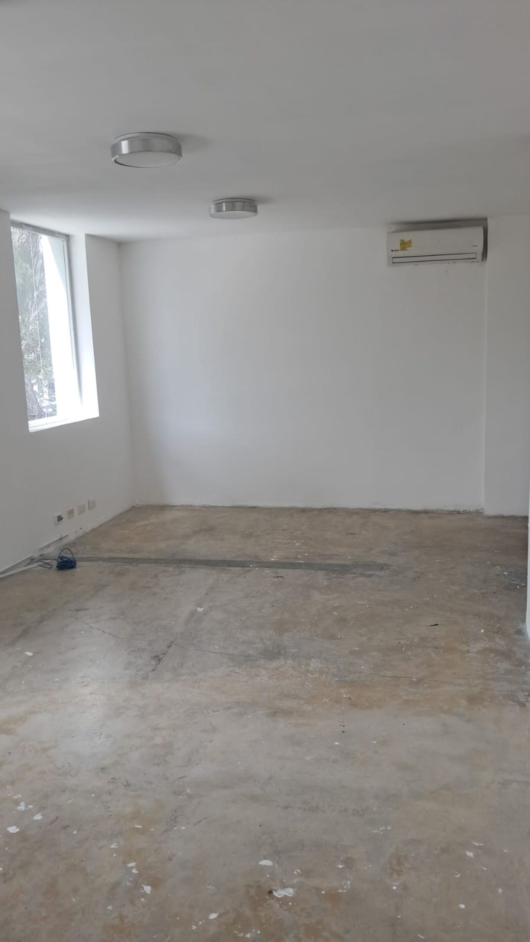 Local comercial en Los Prados, foto 2