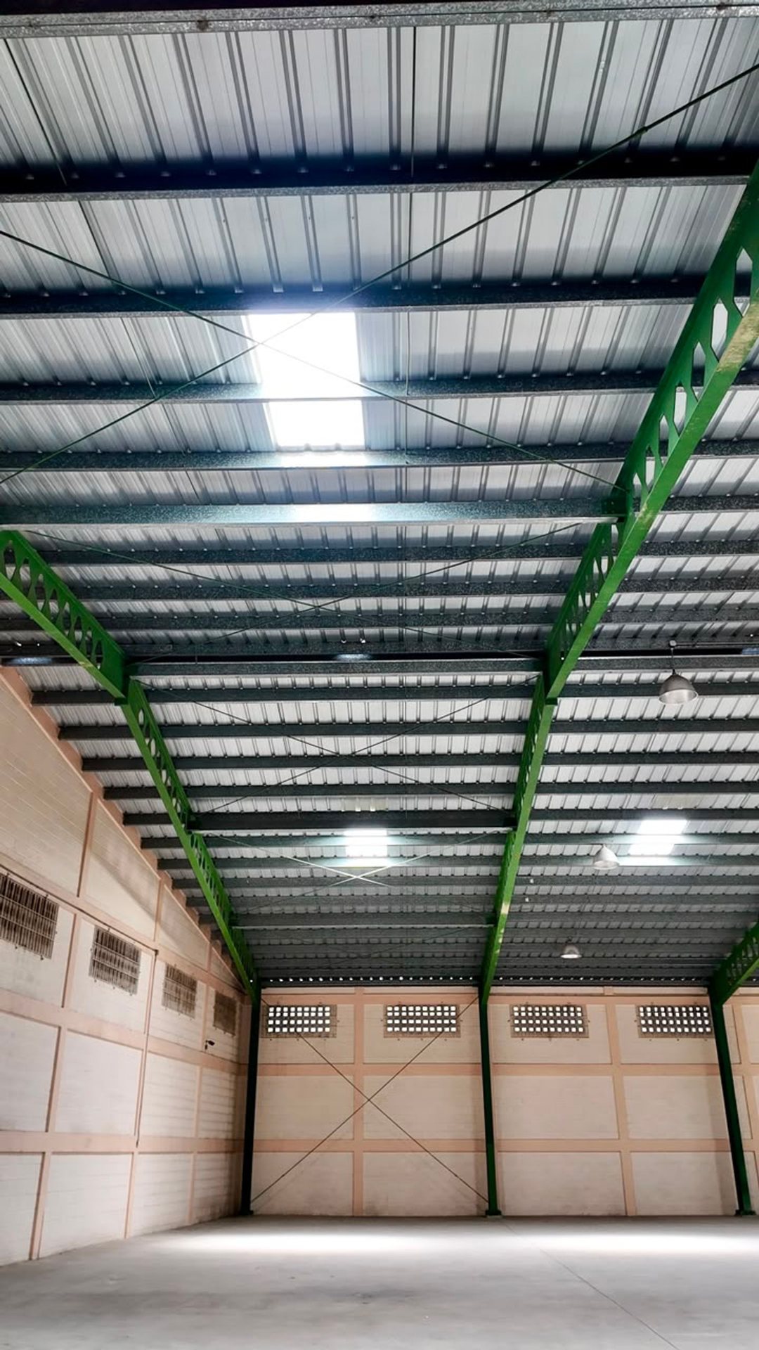 Local comercial en Herrera, foto 3
