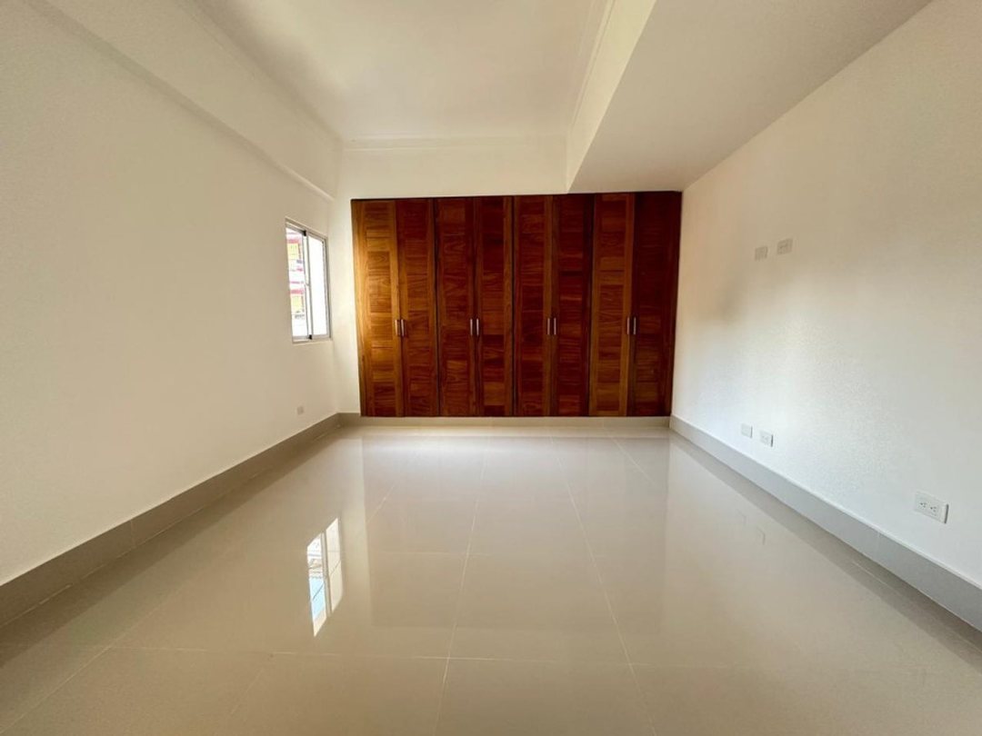 Apartamento en Colinas de los Ríos, foto 5