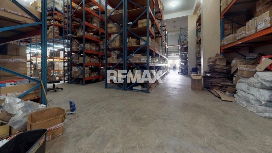 Local comercial en Aut. Duarte, foto 4