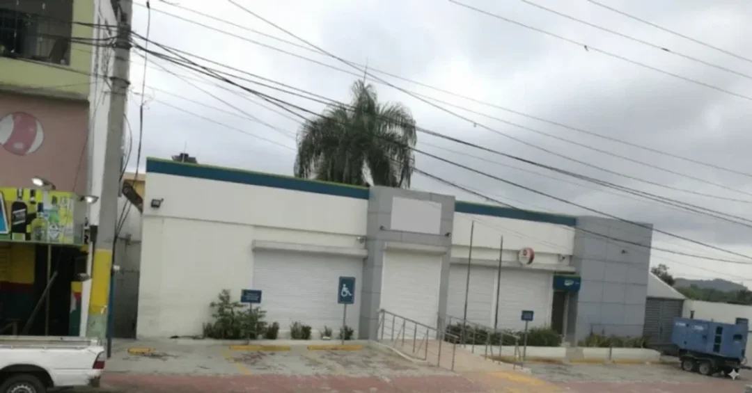 Local comercial en Kilómetro 22, foto 3
