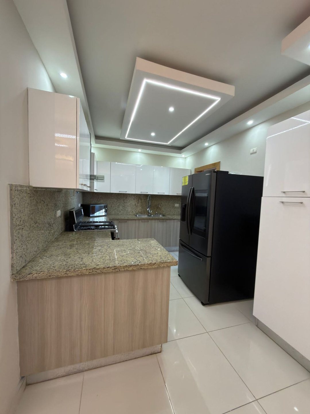 Apartamento en Evaristo Morales, foto 3