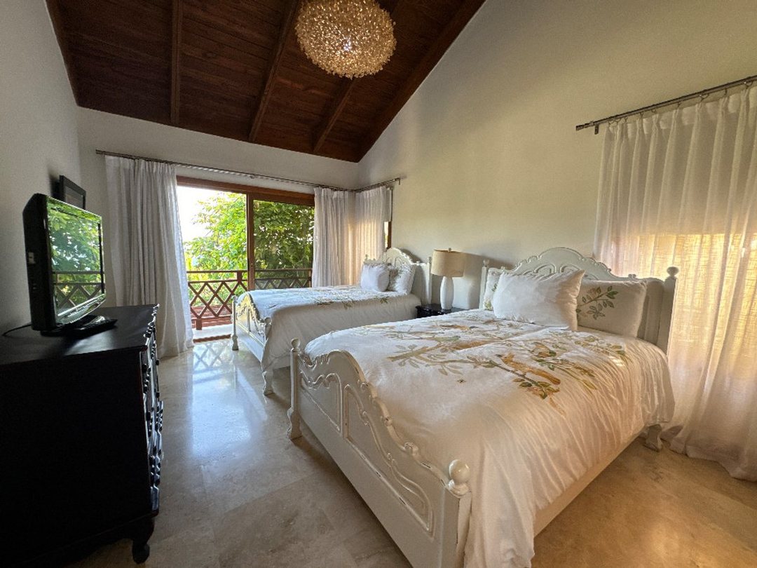 Casa en Doncel, foto 2