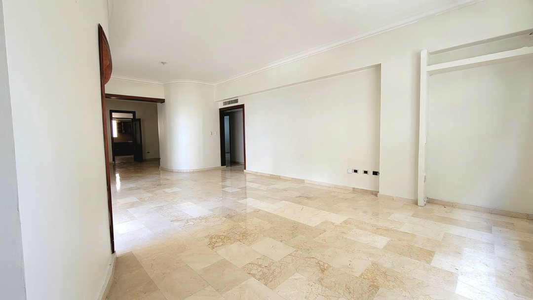 Apartamento en Evaristo Morales, foto 3