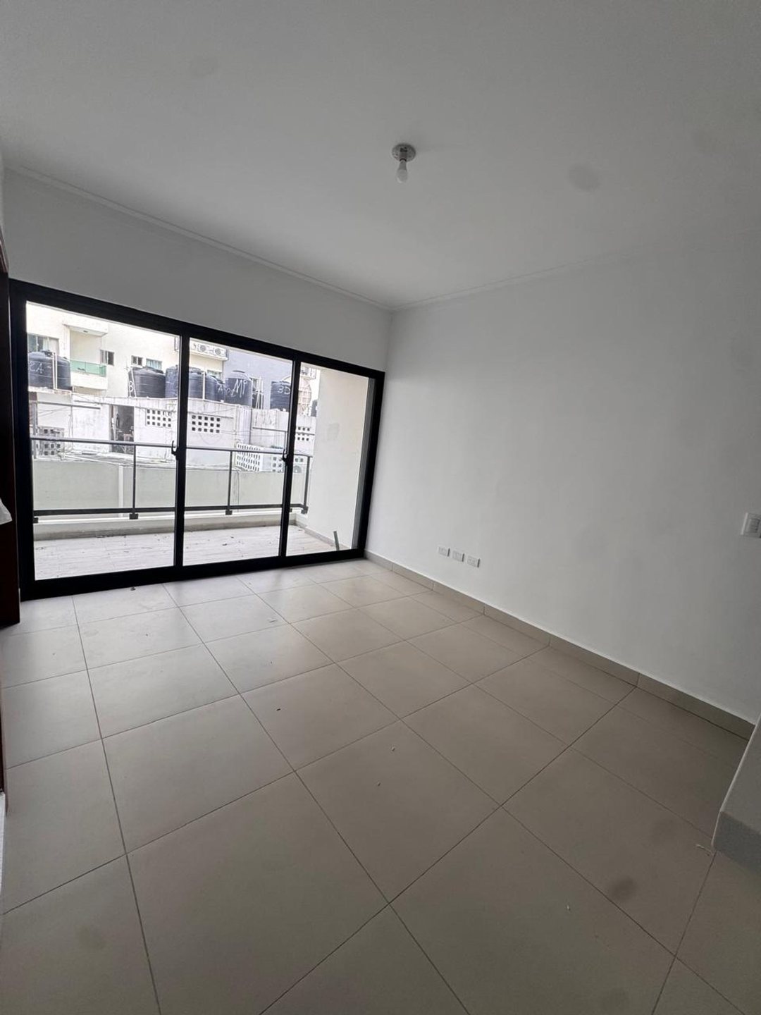 Apartamento en Evaristo Morales, foto 2