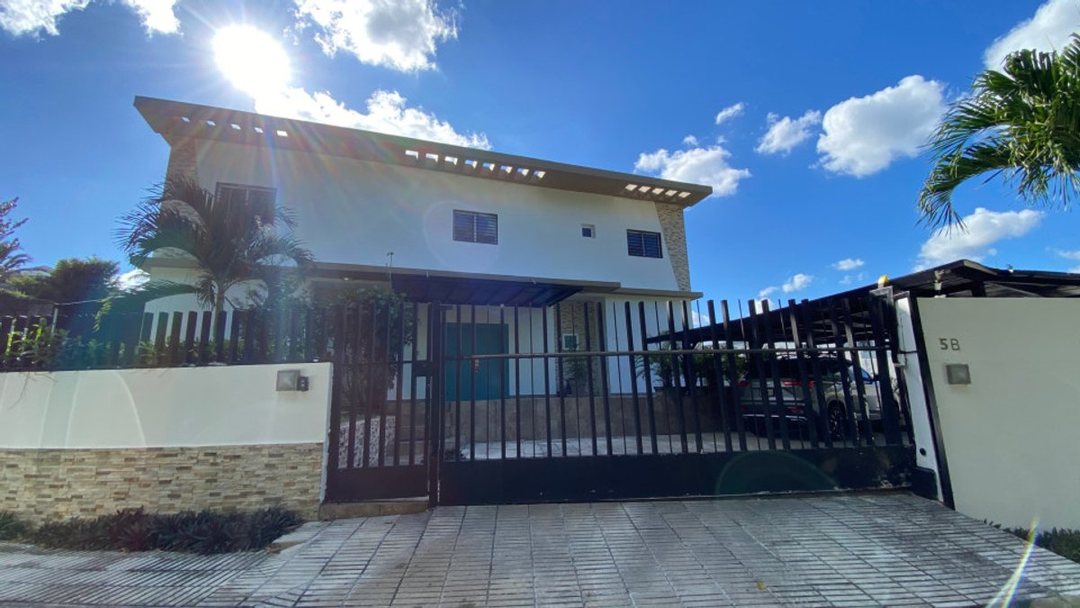 Casa en Isabel Villas