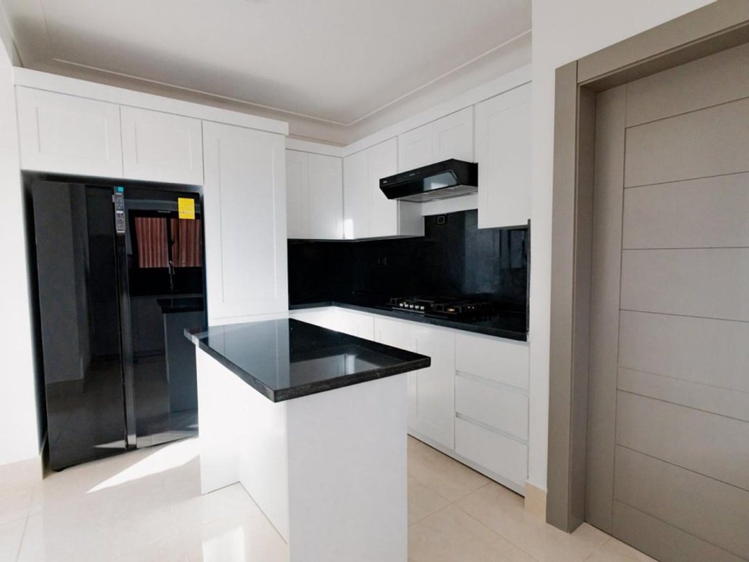 Apartamento en Residencial Rosmary V, Urbanización Monte Verde, foto 3