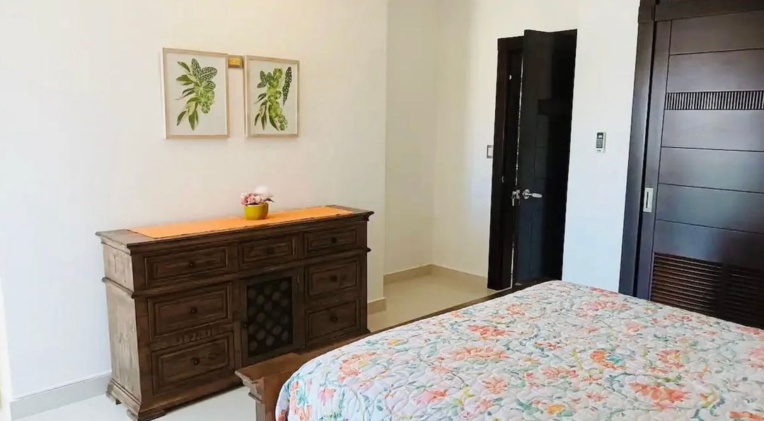 Apartamento en Los Corales, foto 3