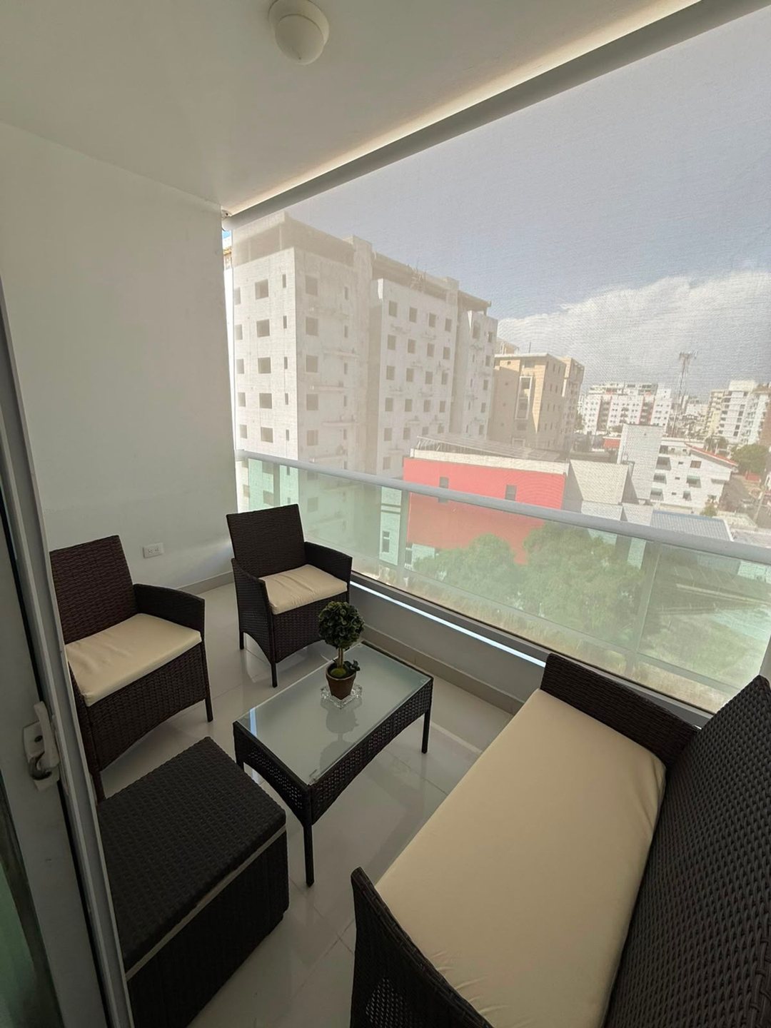Apartamento en evaristo morales, foto 2