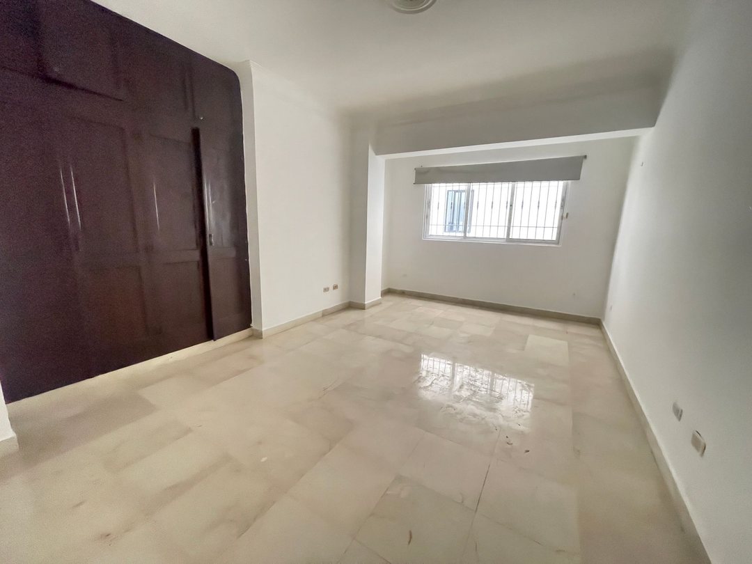 Apartamento en Evaristo Morales, foto 3