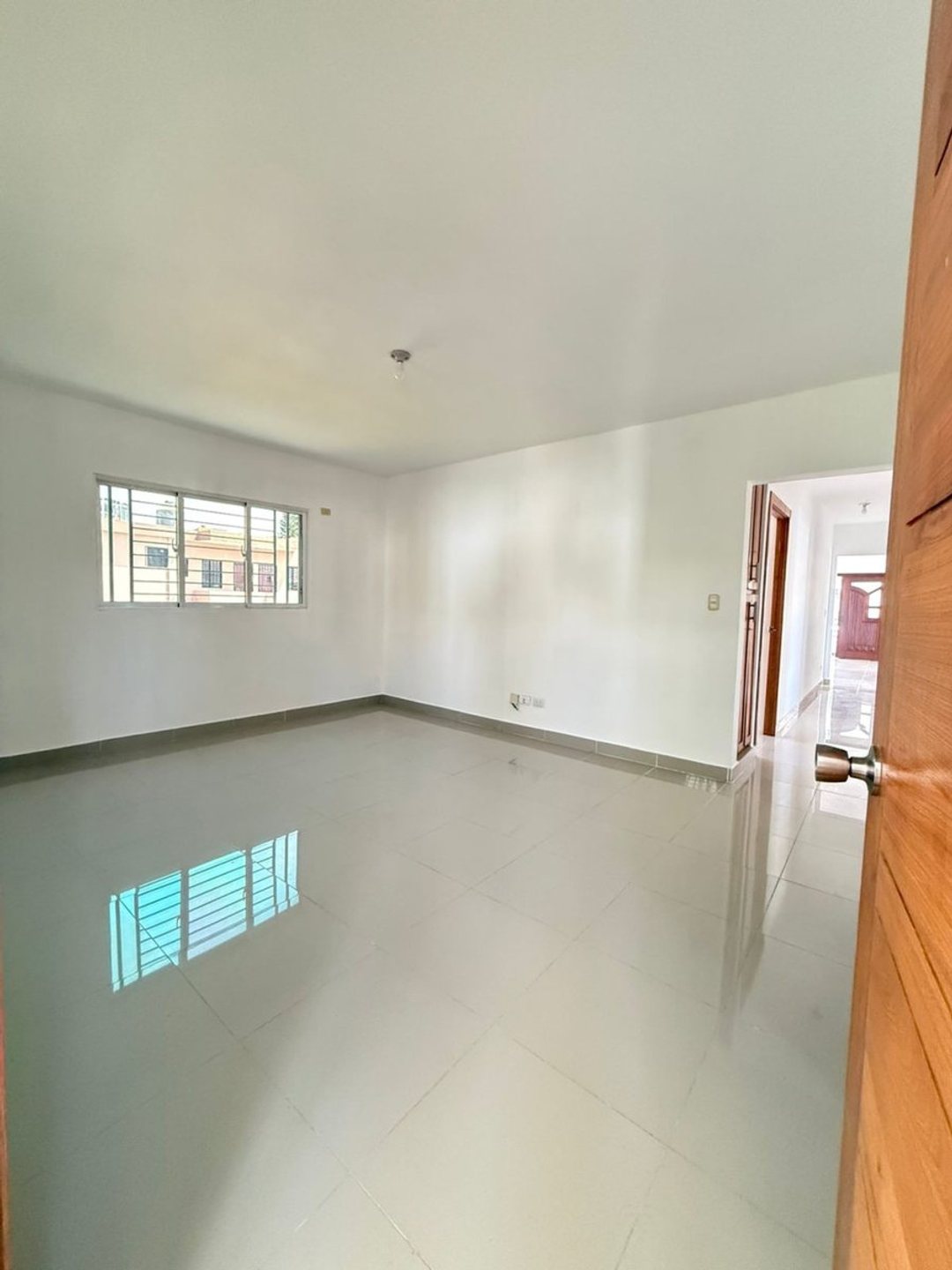 Local comercial en miramar, foto 2
