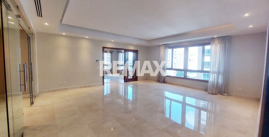 Exclusivo apartamento de lujo en venta en Piantini, Santo Domingo