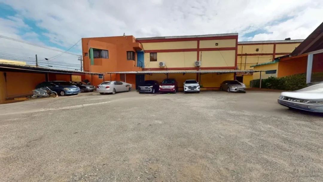 Local comercial en Villa Faro, foto 5