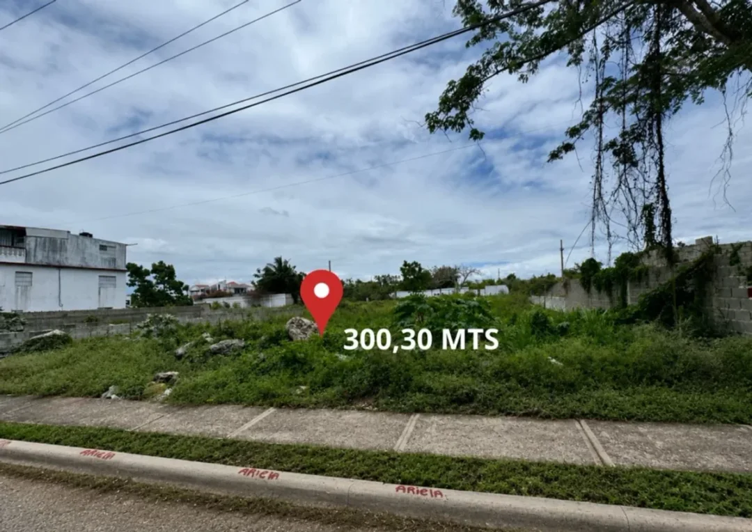 Lot in Boca Chica