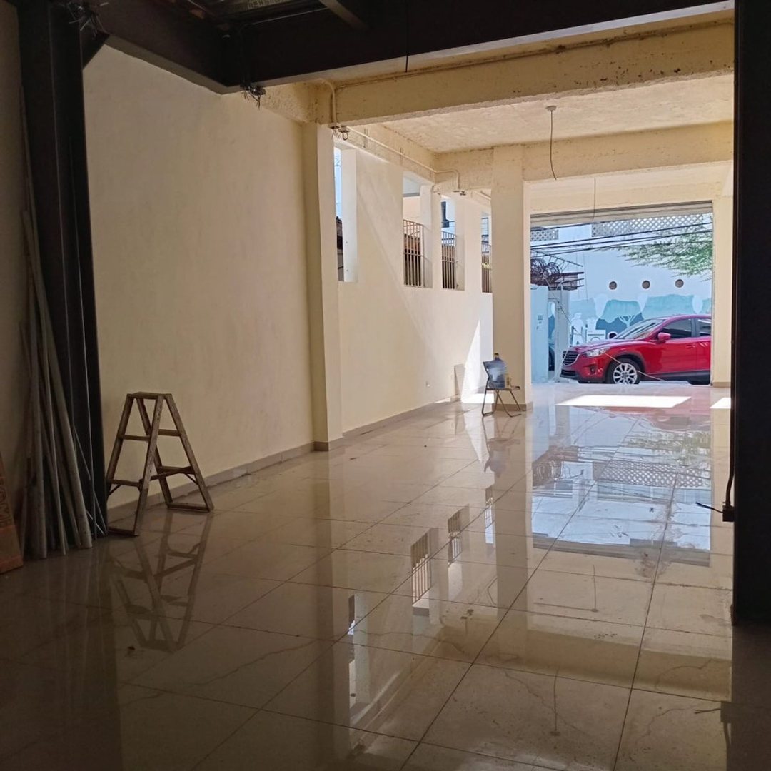 Local comercial en Los Prados DN, foto 2