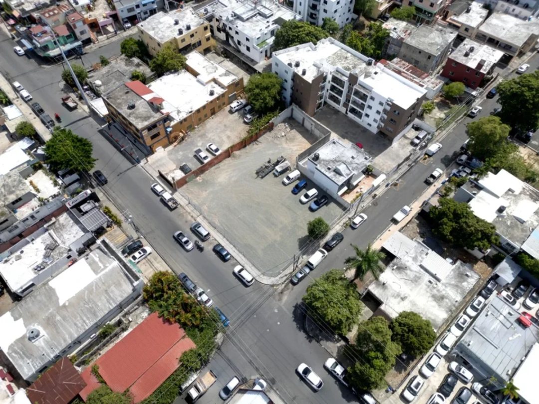 Local comercial en Quisqueya, foto 5