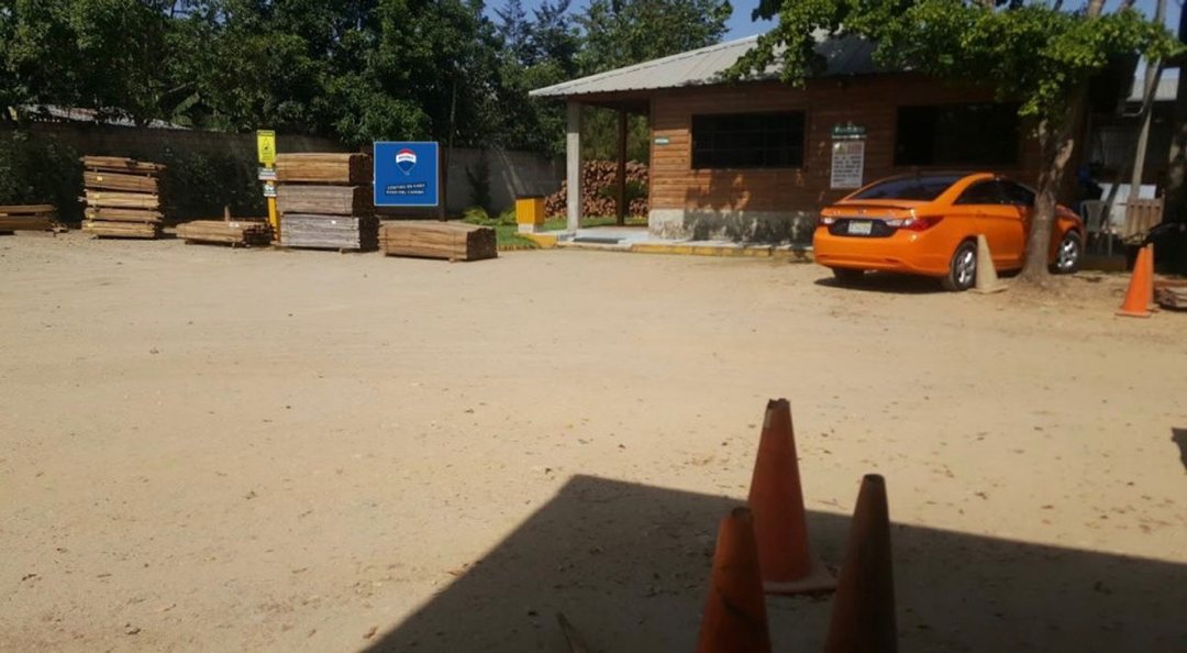 Local comercial en Pontezuela Al Medio, foto 3