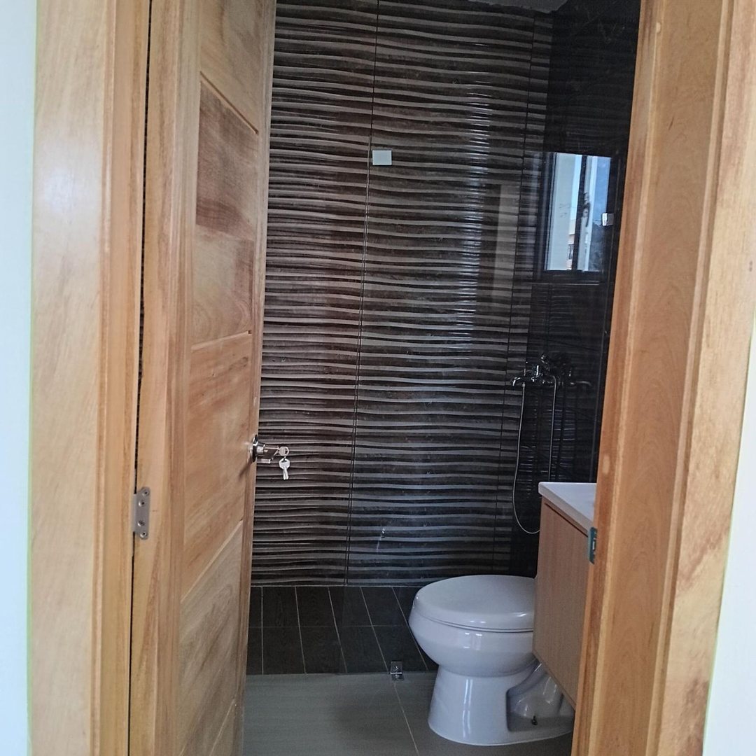 Casa en Brisas del Este, foto 2