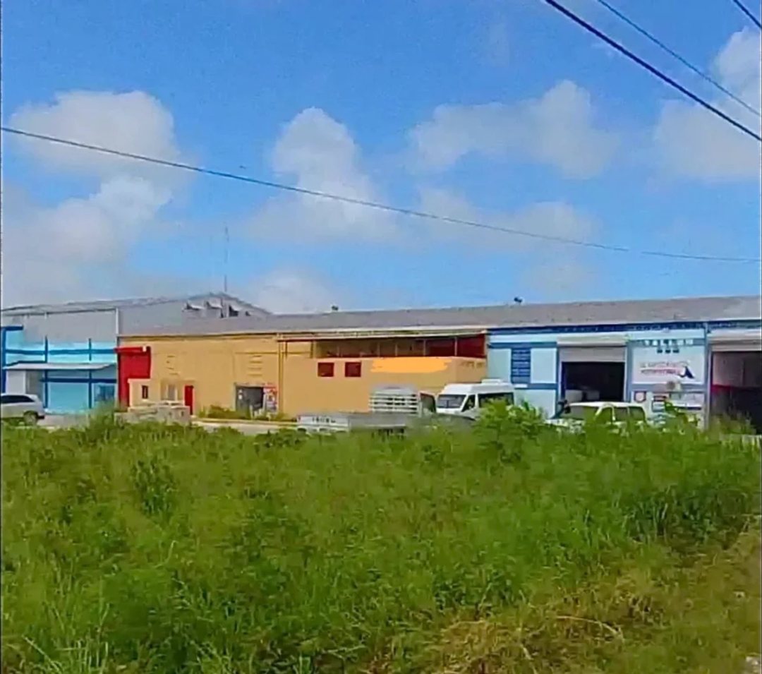 Local comercial en Verón, foto 2
