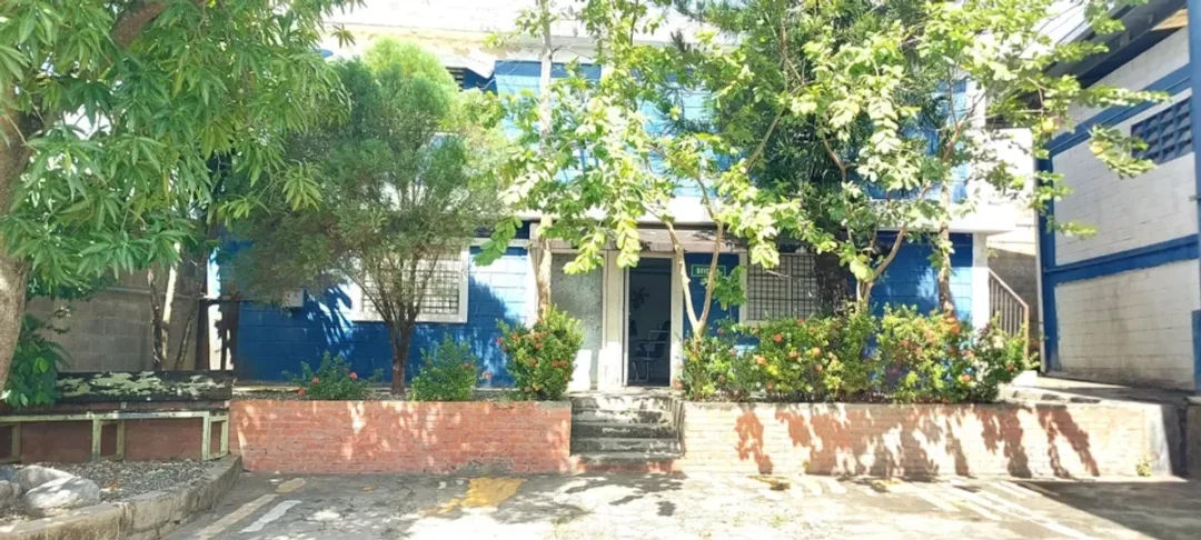 Commercial space in Los Girasoles