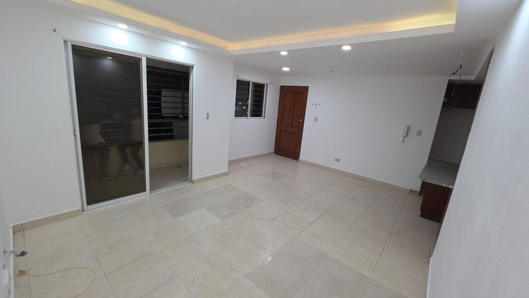 Apartamento en Altos de Arroyo Hondo I
