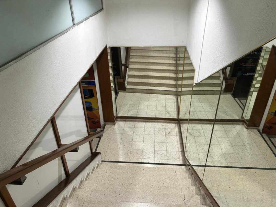 Local comercial en El Conde, foto 4