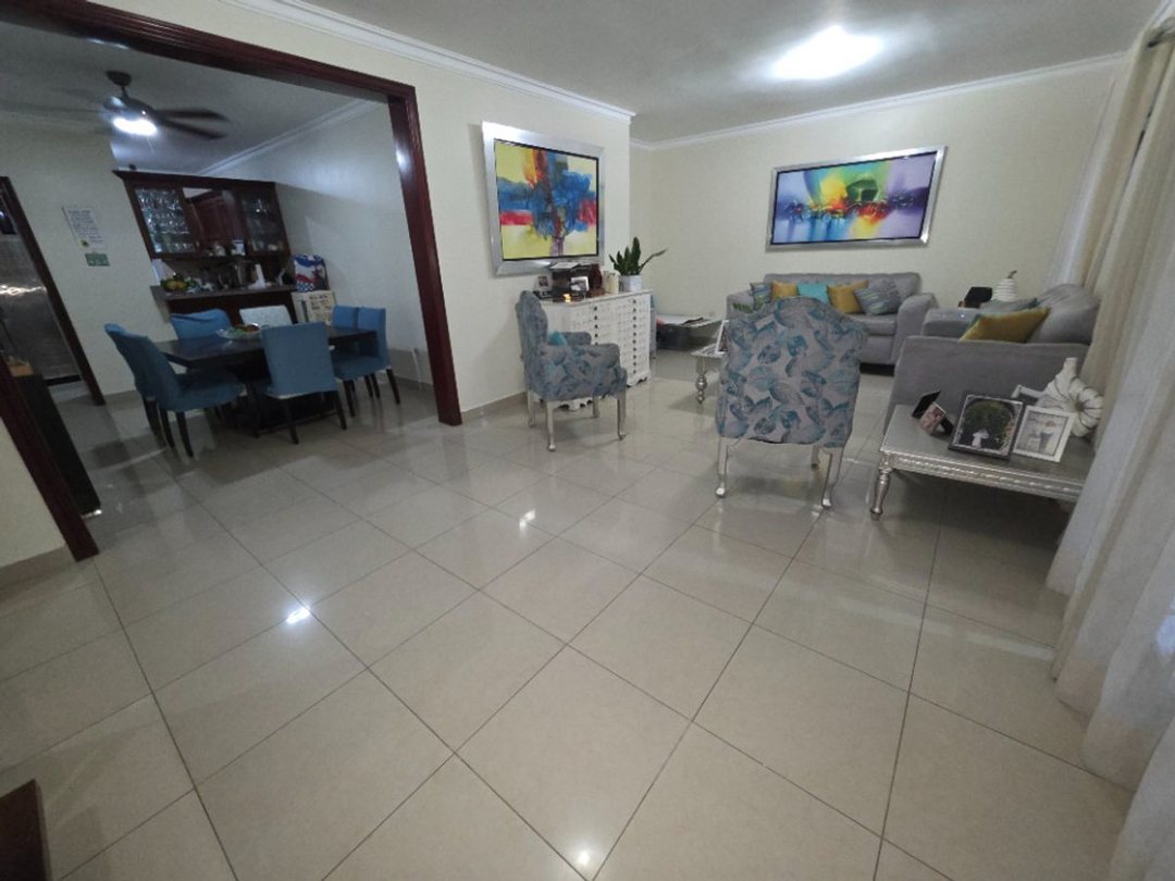 Apartamento en Alma Rosa I