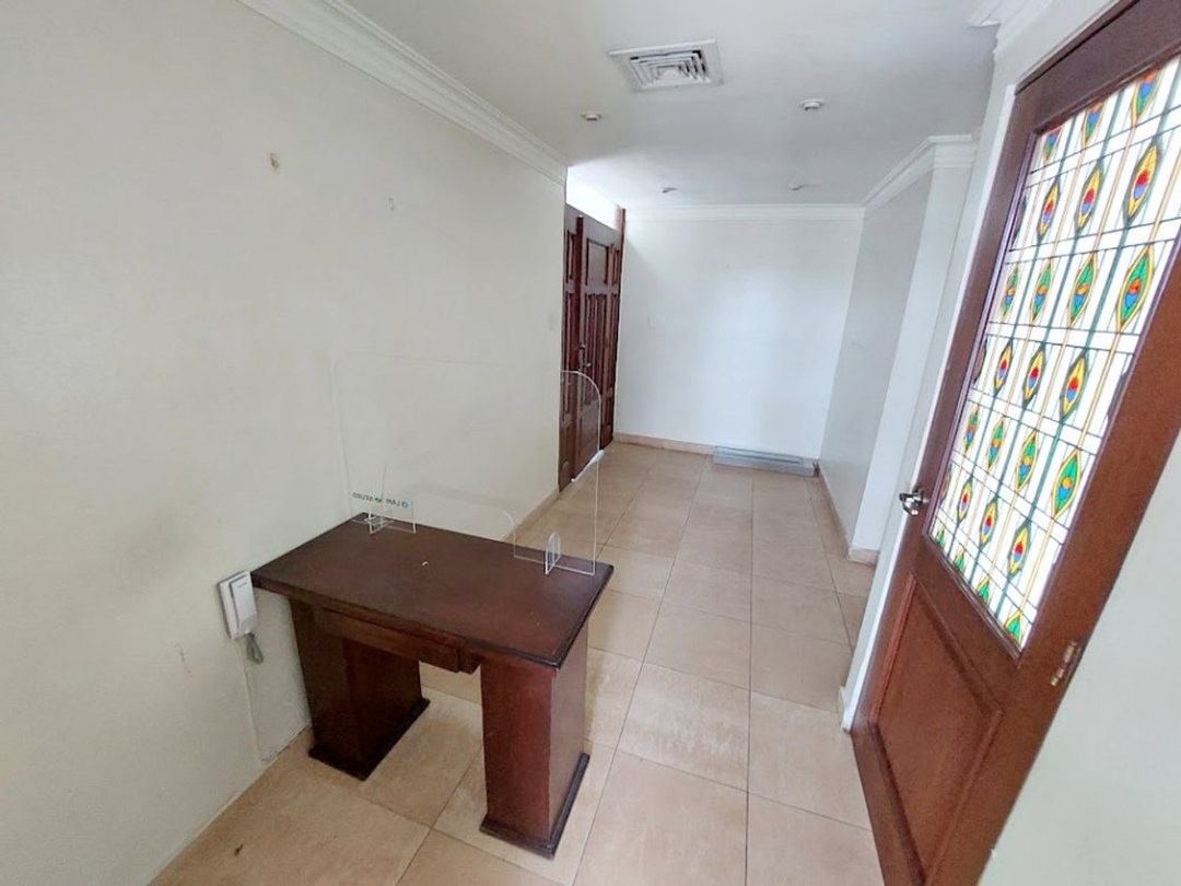 Local comercial en Evaristo Morales, foto 3