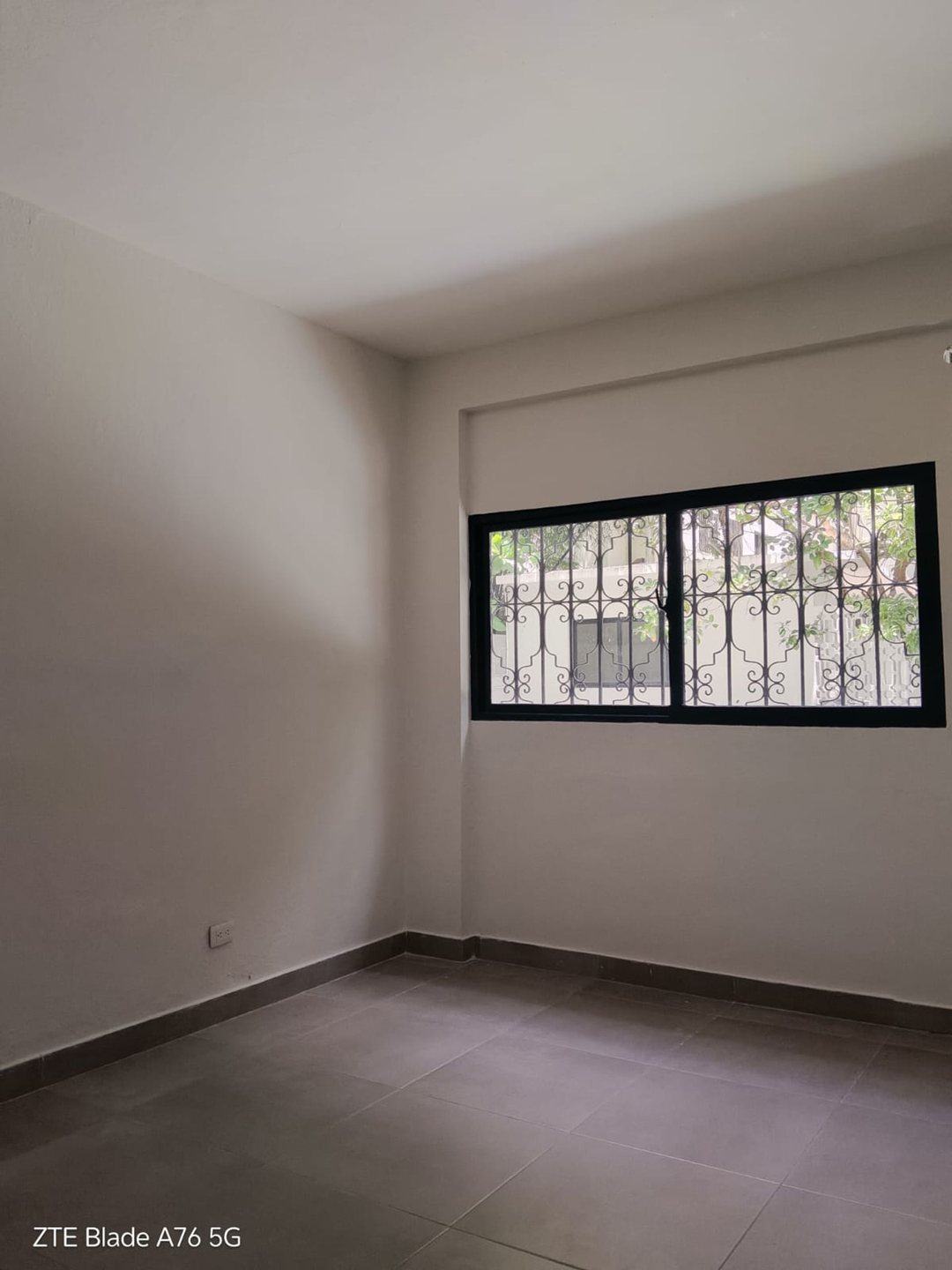 Local comercial en Arroyo Hondo, foto 4