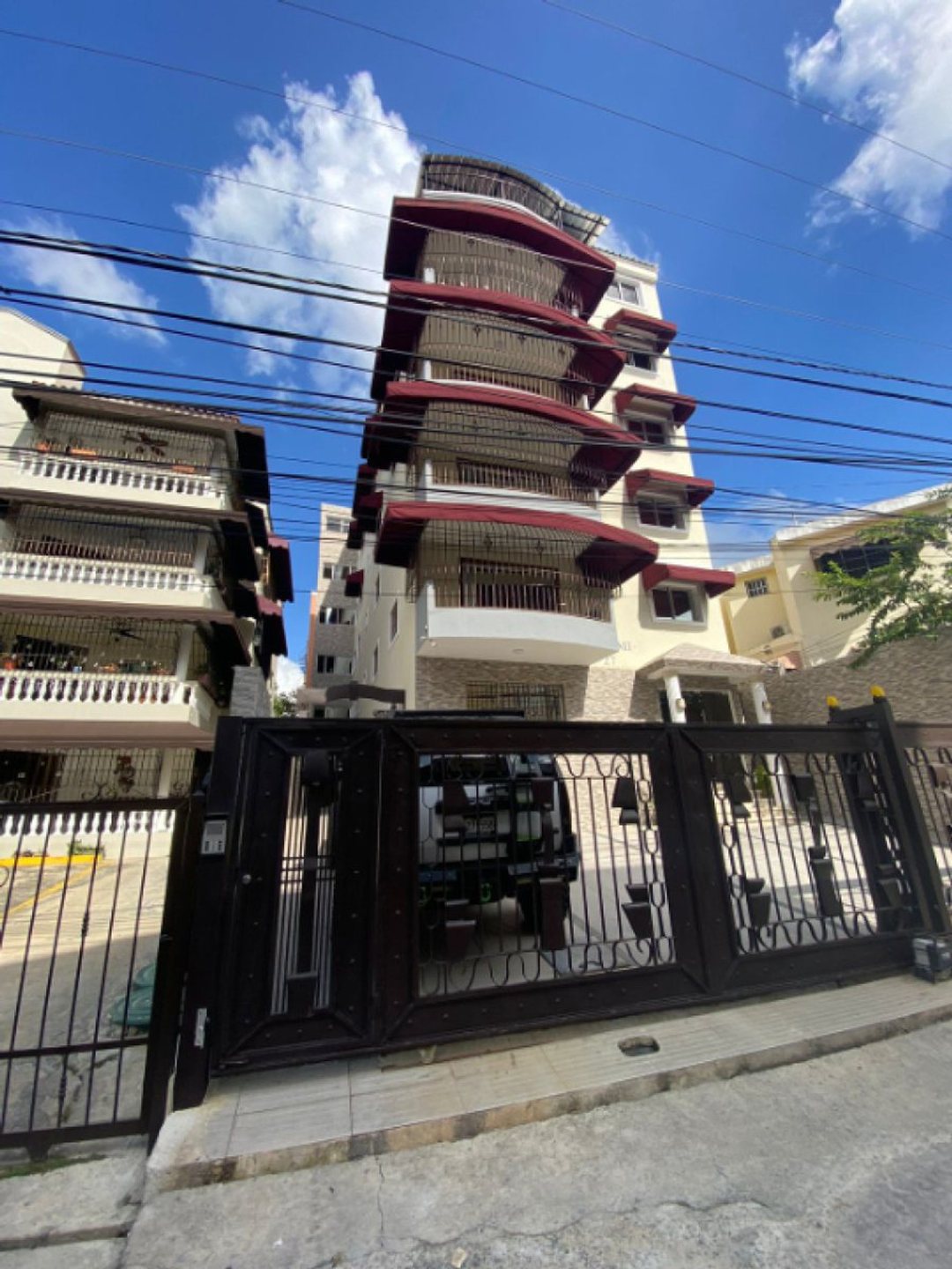 Commercial space in Colinas de los Ríos