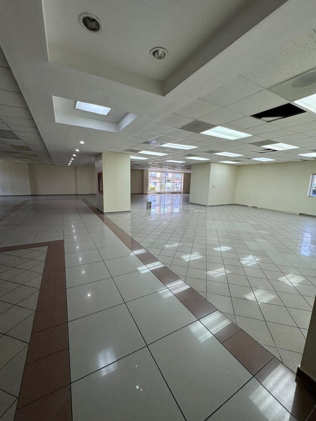 Local comercial en Ensanche Naco, foto 5