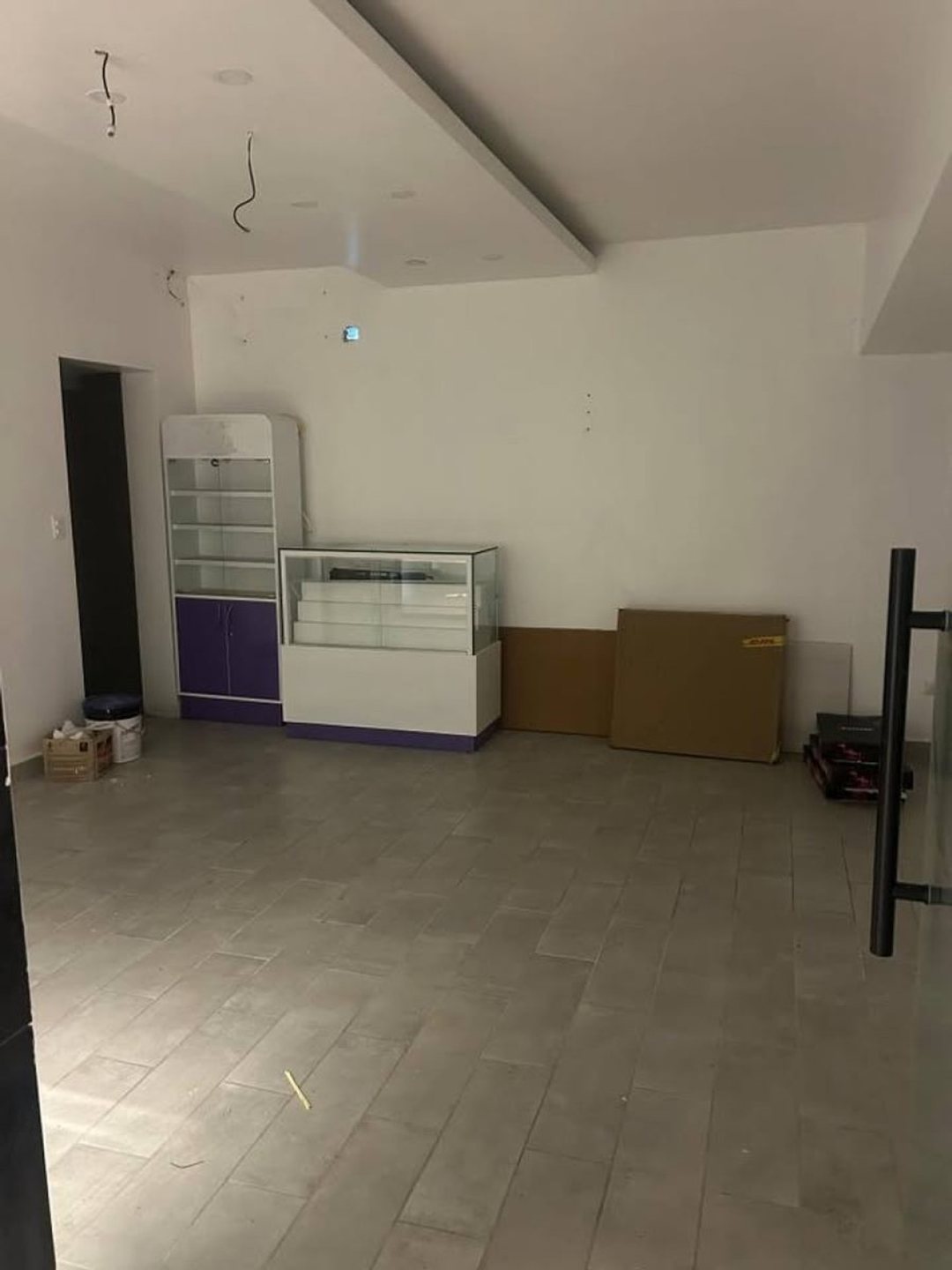 Local comercial en Bella Vista, foto 2