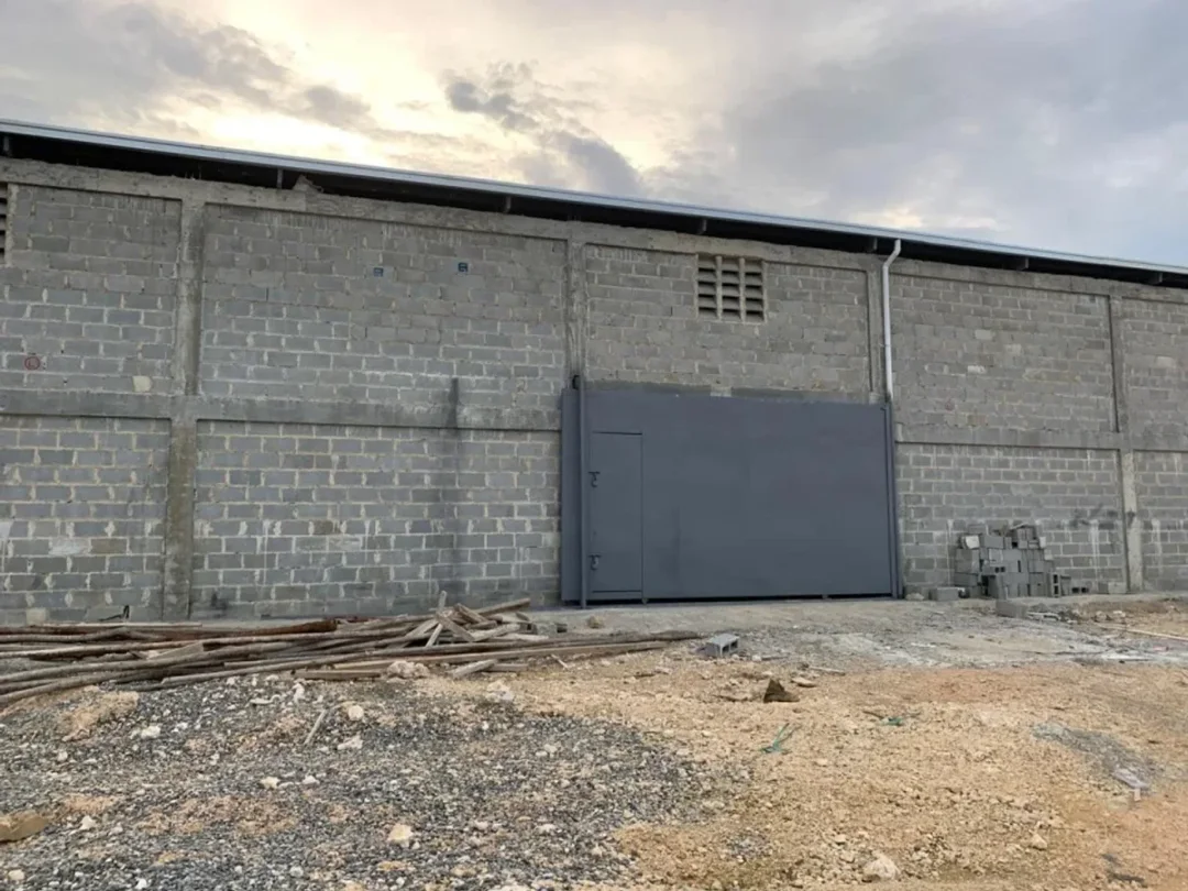 Commercial space in Los Casabes