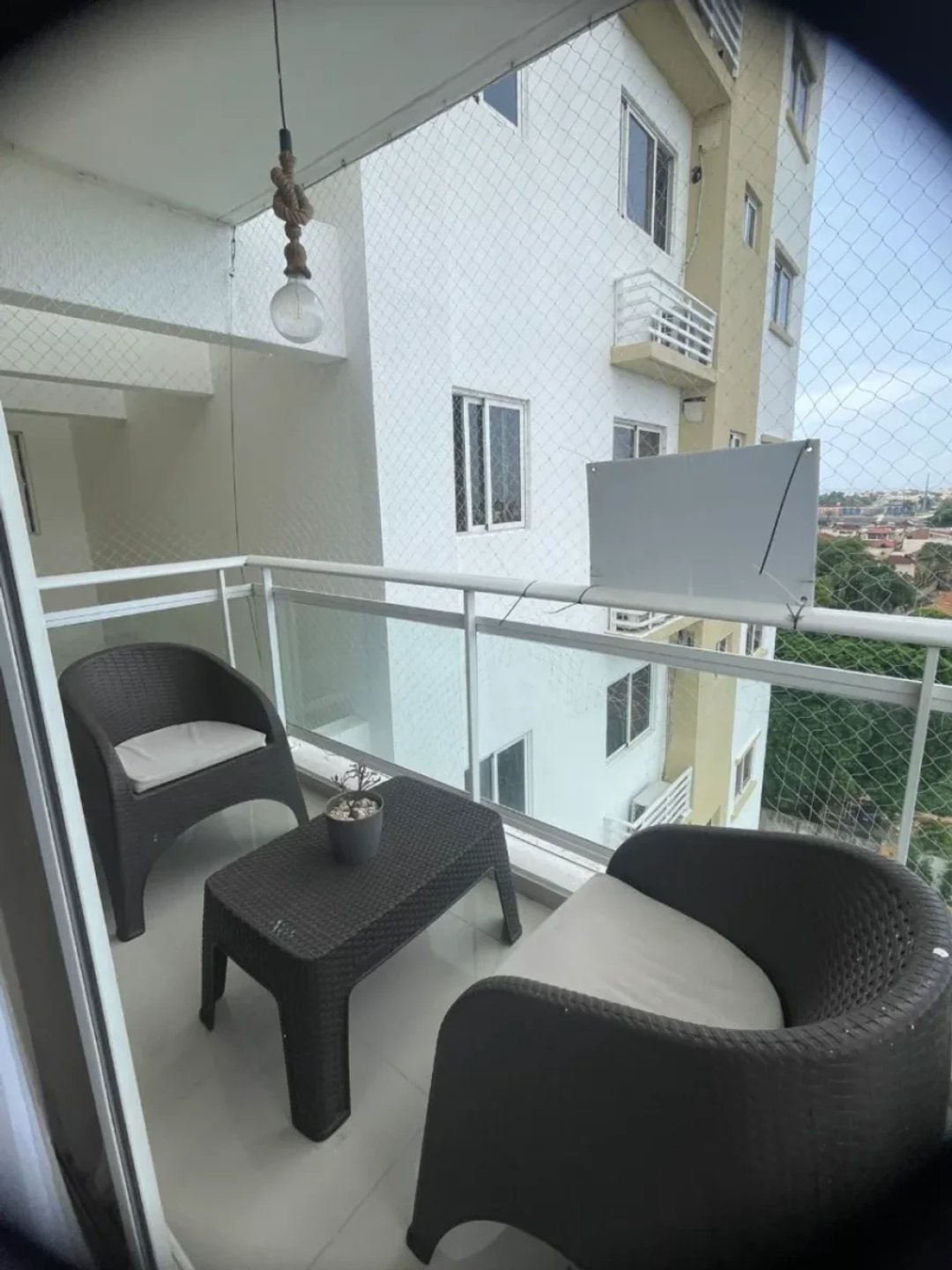 Apartamento en Avenida Charles de Gaulle, foto 2