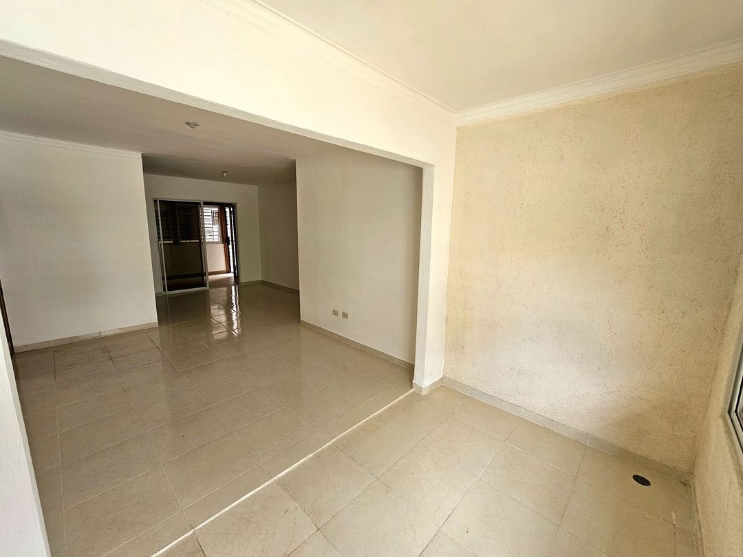 Apartamento en Jacobo Majluta, foto 2