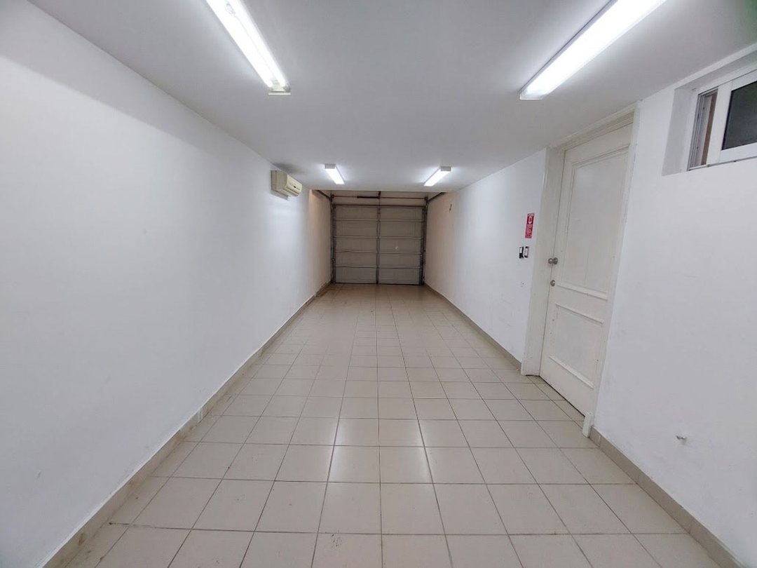 Local comercial en Serrallés, foto 3