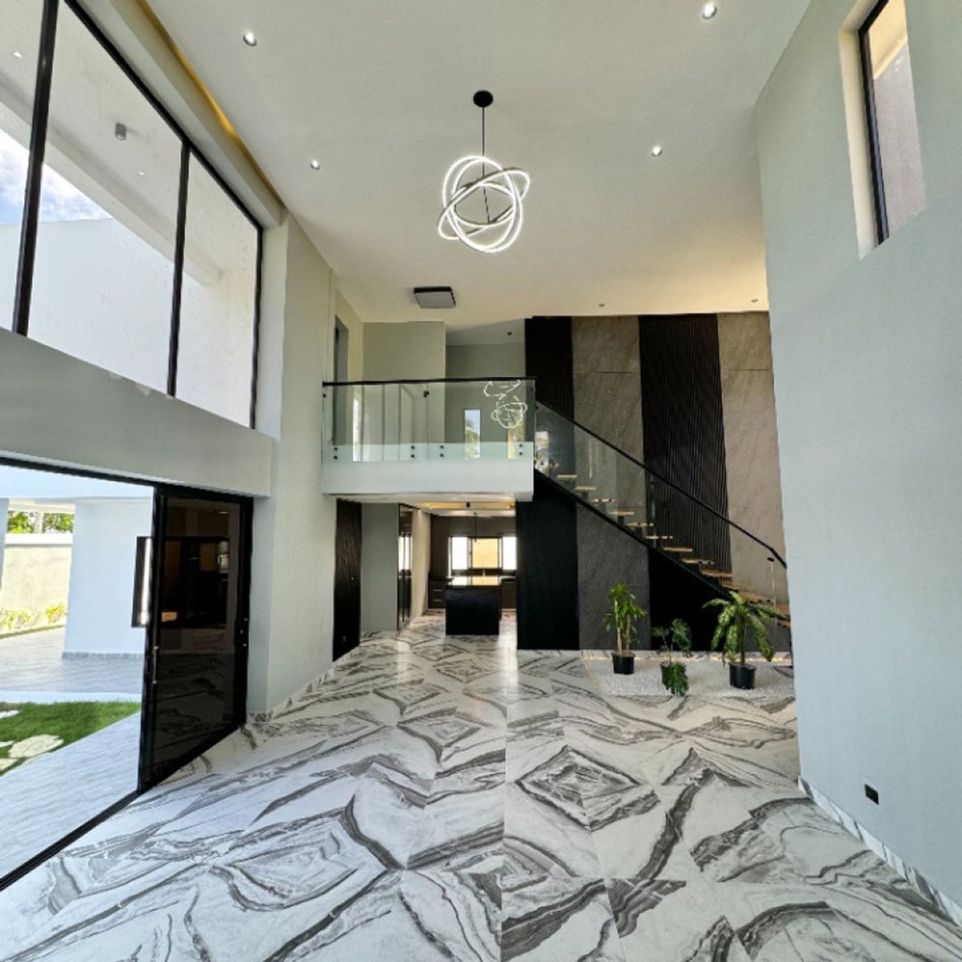 Casa en Centro del Pueblo, foto 2