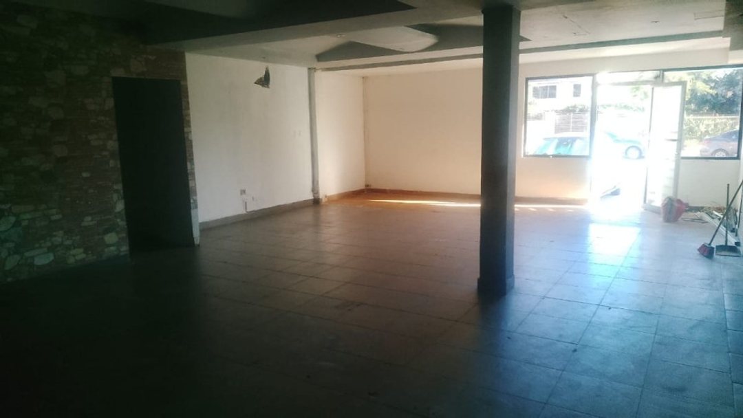 Local comercial en Primer Nivel, foto 2