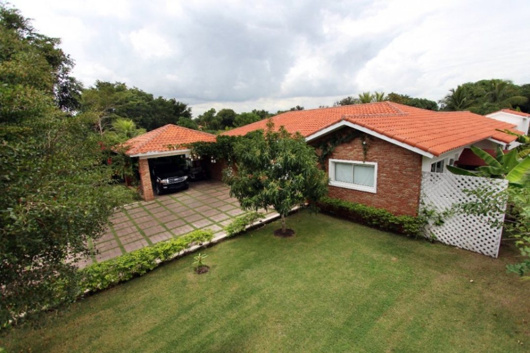 Casa en Metro Country Club, foto 2