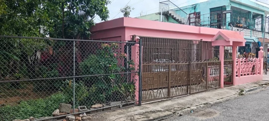 Casa en Bajos de Haina, foto 2