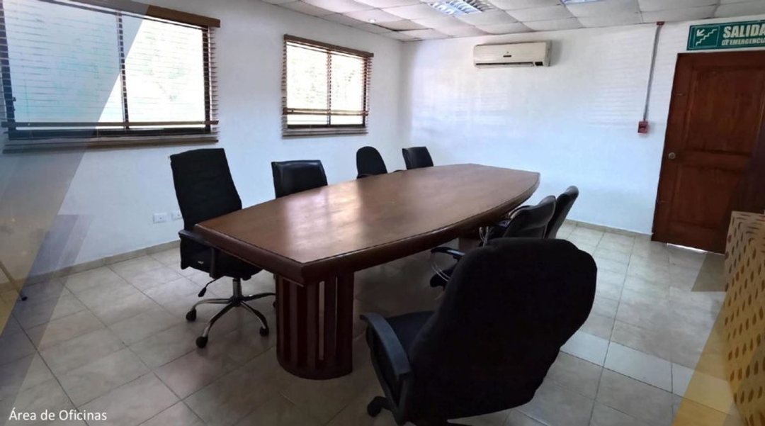 Local comercial en La Guáyiga, foto 5