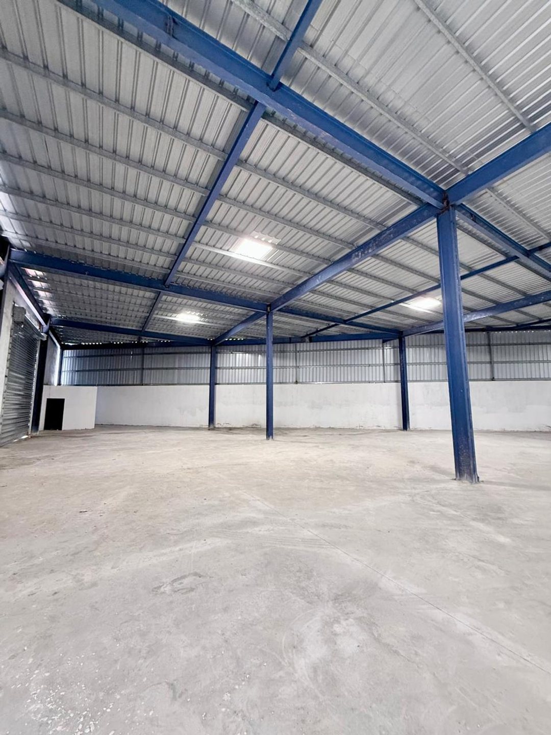 Local comercial en Pantoja, foto 5