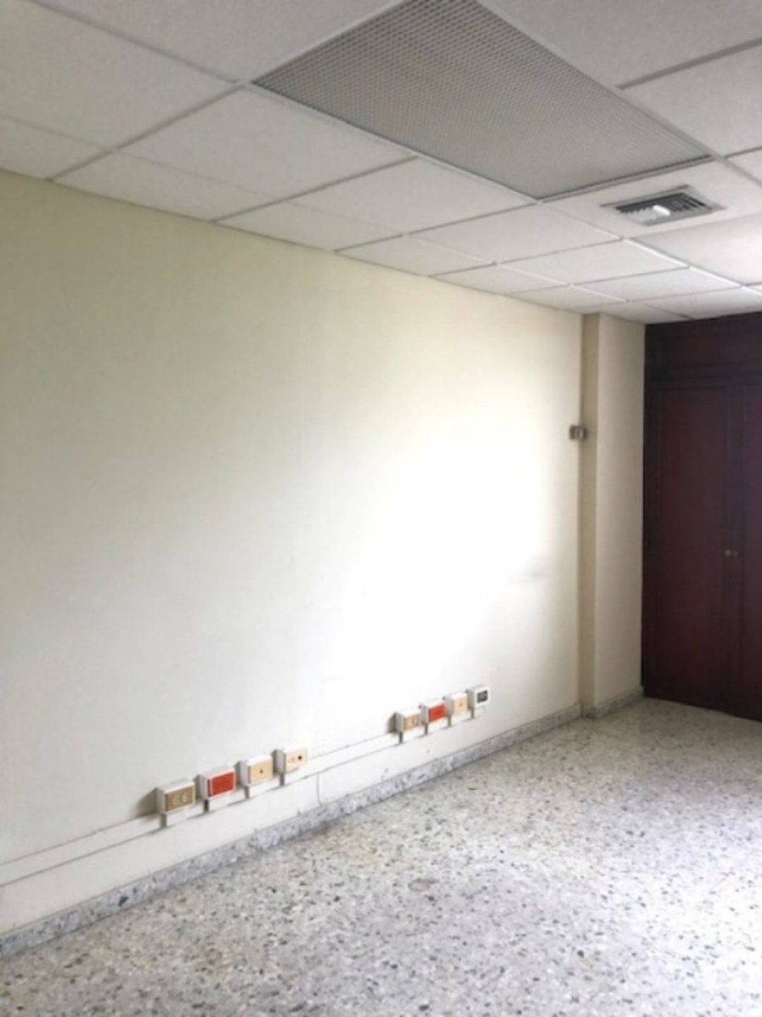 Local comercial en Ensanche la Fé, foto 3