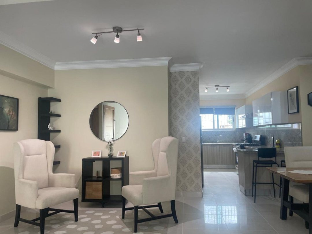 Apartamento en Evaristo Morales, foto 2