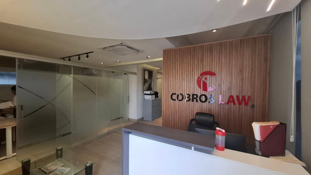 Commercial space in Ensanche la Fé