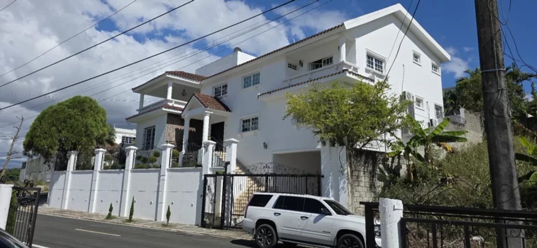 Casa en Cuesta Hermosa Iii