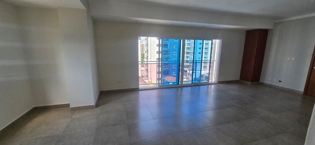Apartamento en Evaristo Morales