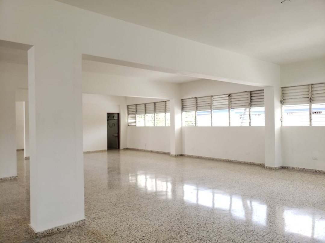 Local comercial en Evaristo Morales, foto 5