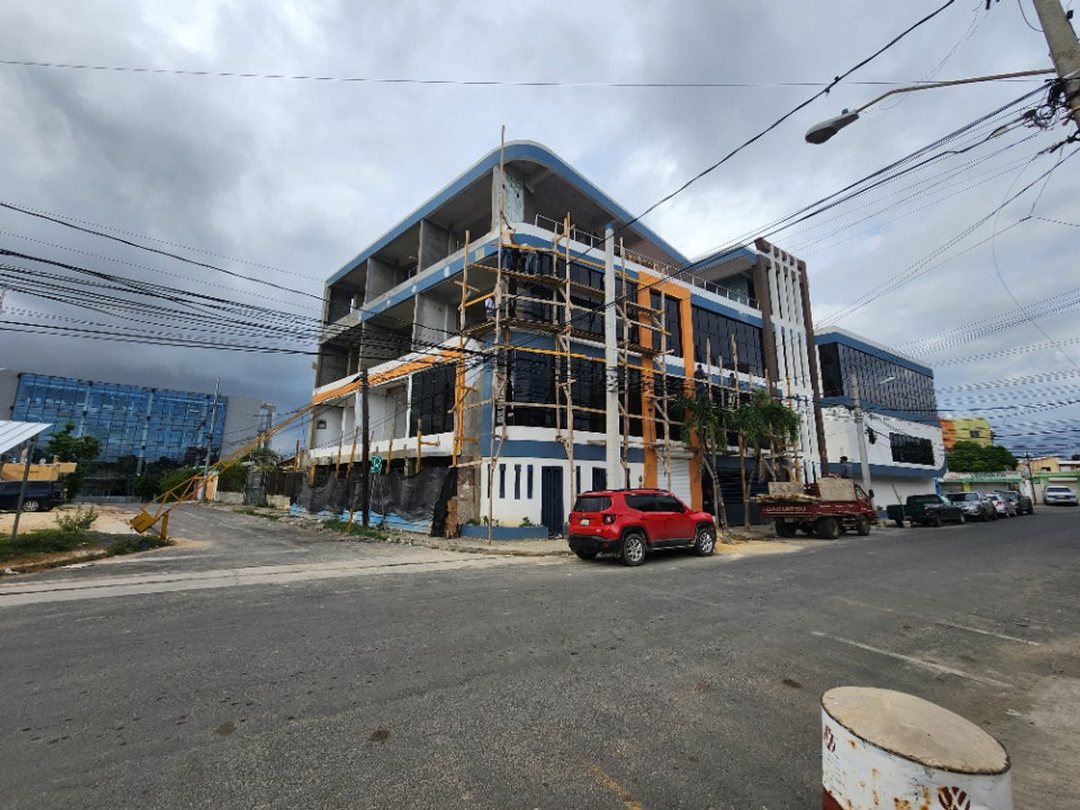 Local comercial en Ensanche Ozama, foto 3
